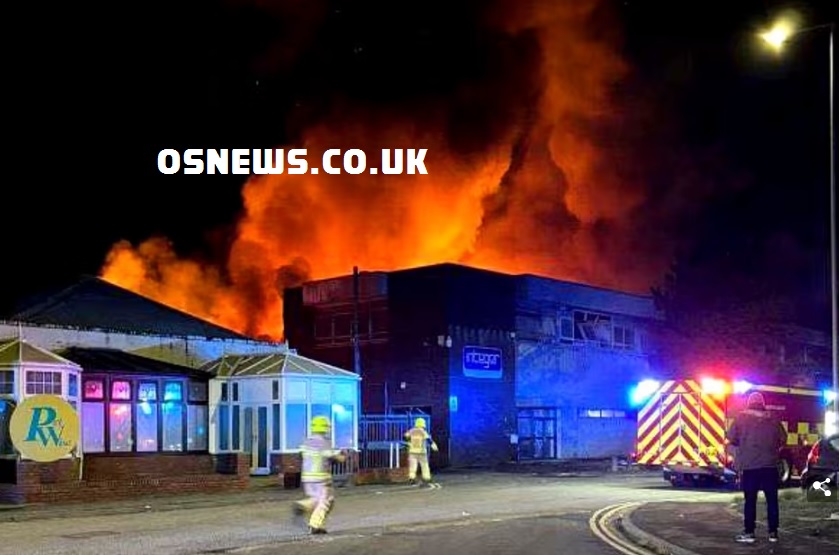 BREAKING NEWS : South Wales declares ‘major incident’ following a ‘massive explosion